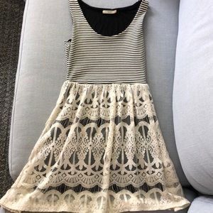 le lis stripped lace dress